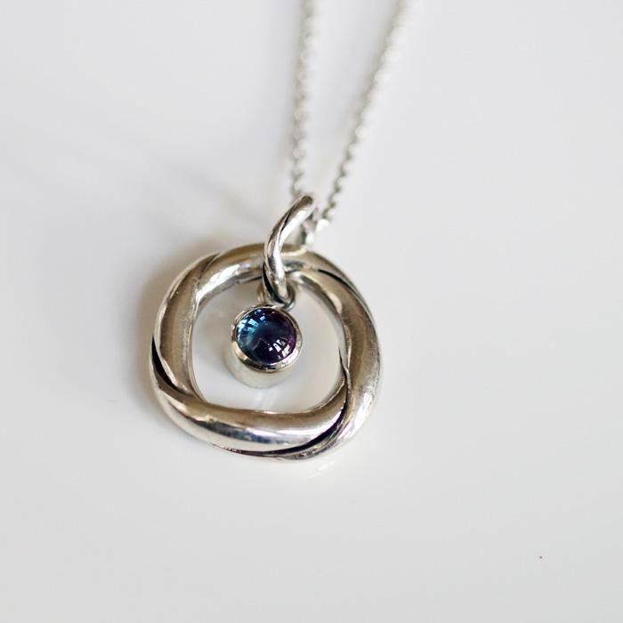 麗ペンダント（ブルートパーズ＆ルビー）／SILVER | 7枚目