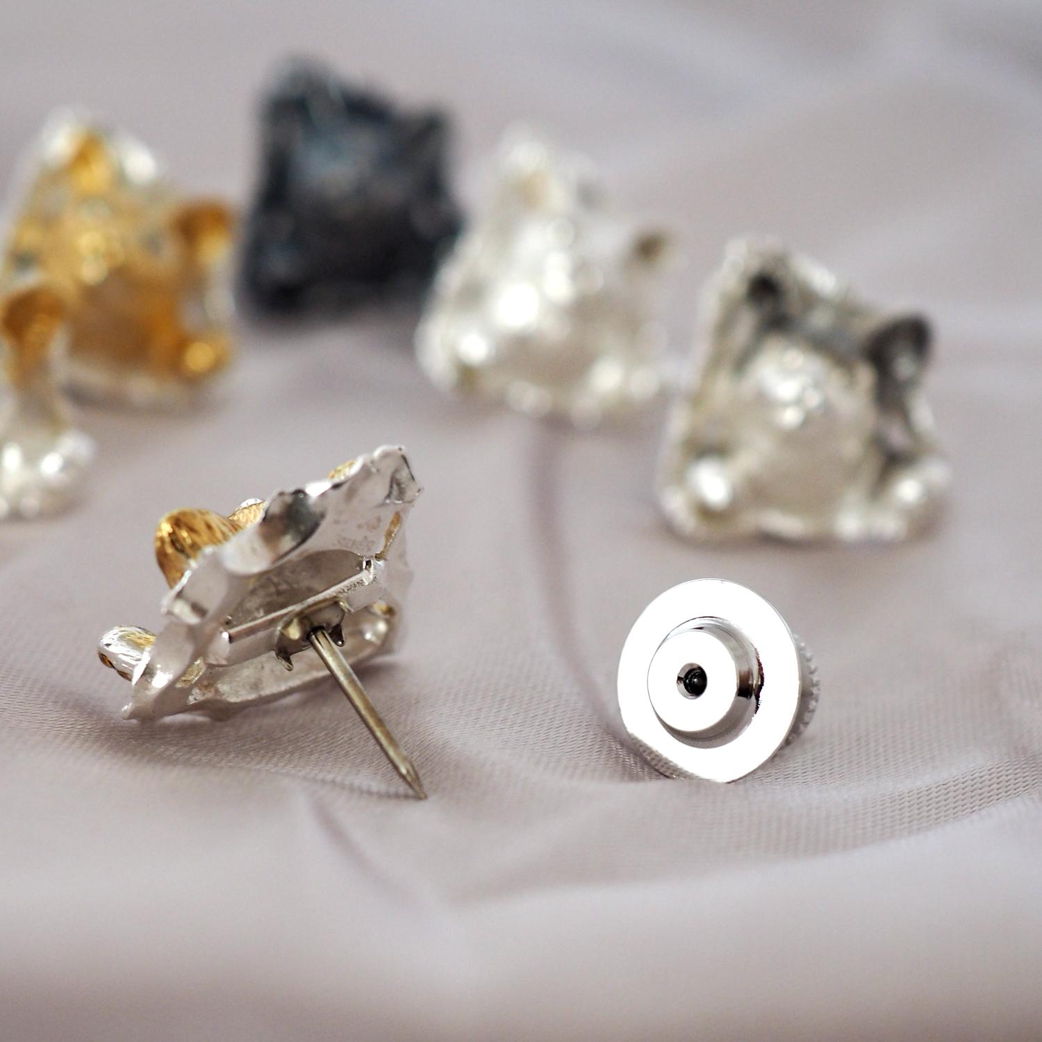 いたずら猫の飛び出すピンブローチ | 5枚目