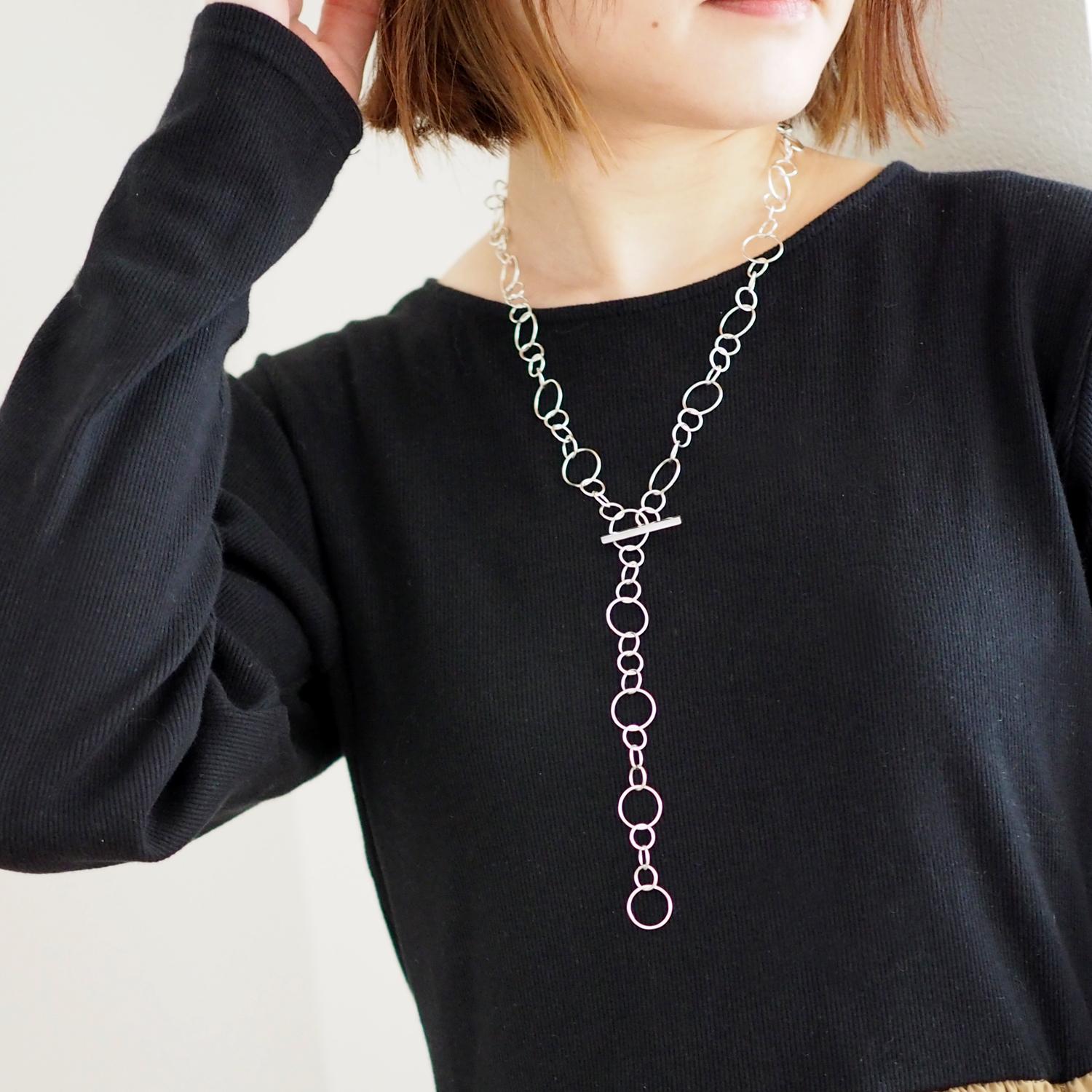 Silverラウンドチェーンマンテルネックレス1枚目の画像