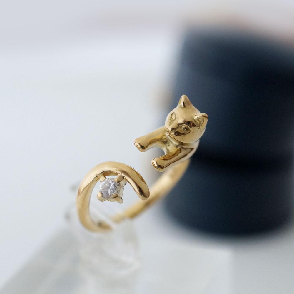 K18ダイヤモンドの金の猫リング（0.1ct） 11号1枚目の画像