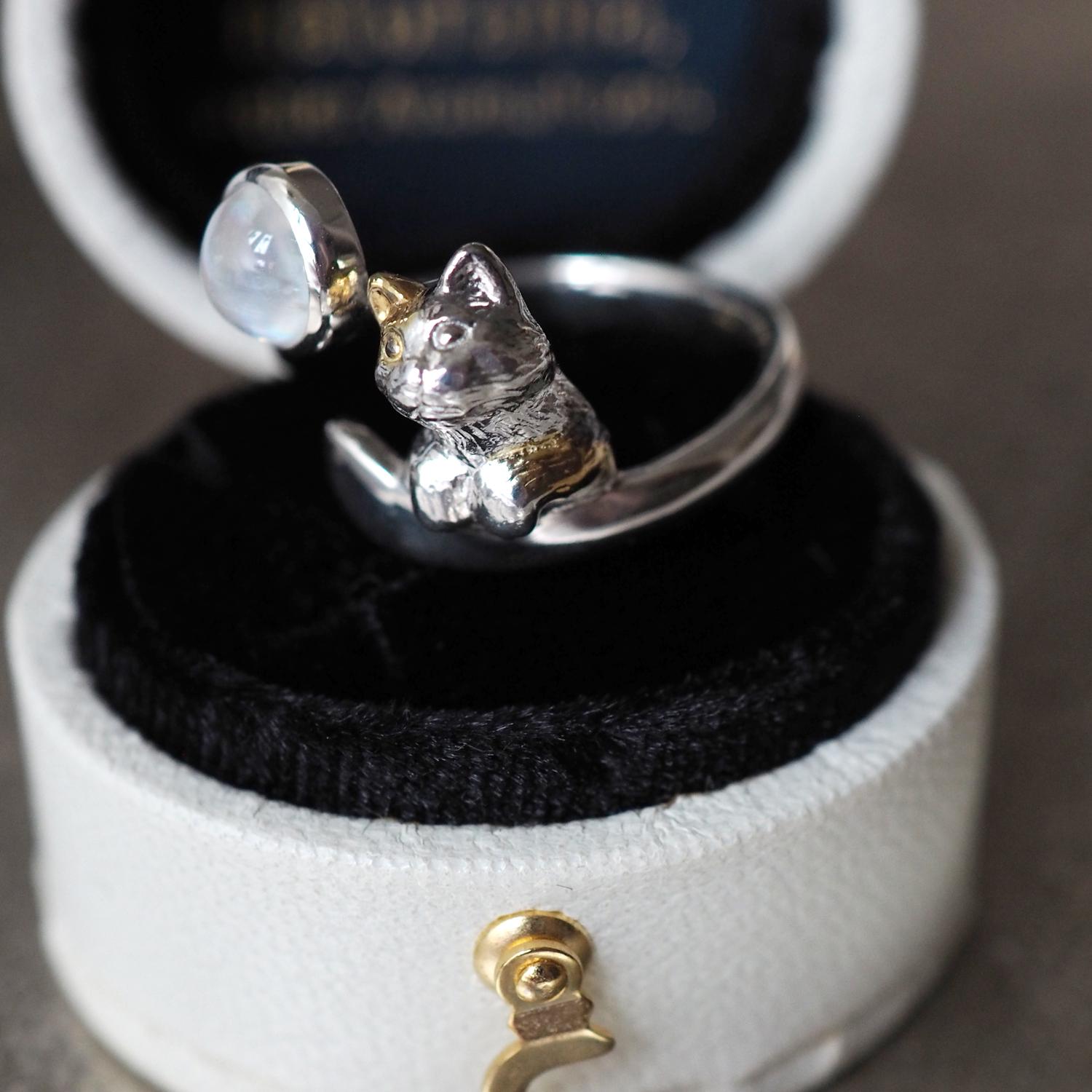 レインボームーンストーン三毛猫リング | 4枚目