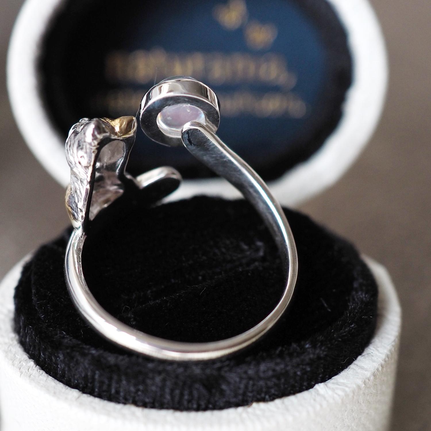 レインボームーンストーン三毛猫リング | 5枚目